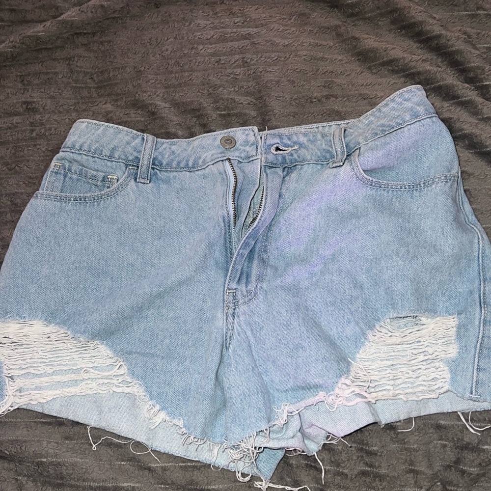 Hollister high-rise mom shorts